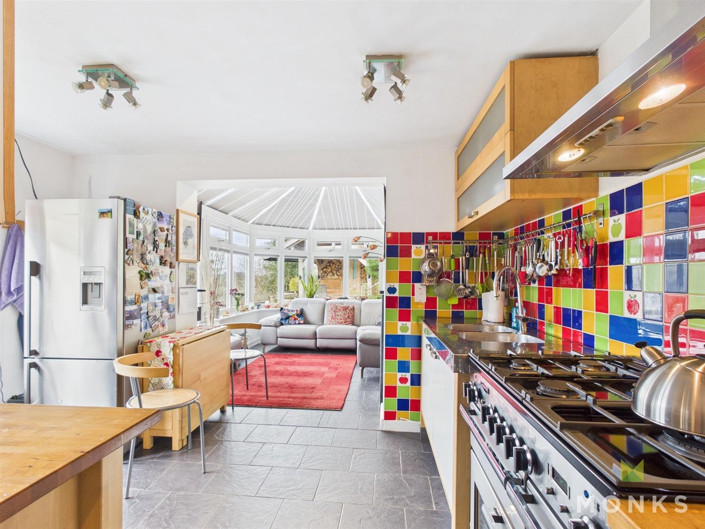 10 Perkins Beach Dingle, Shrewsbury, SY5 0PE For Sale 10 Perkins Beach Dingle, Shrewsbury, SY5 0PE For Sale